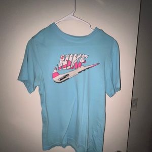 Nike t shirt